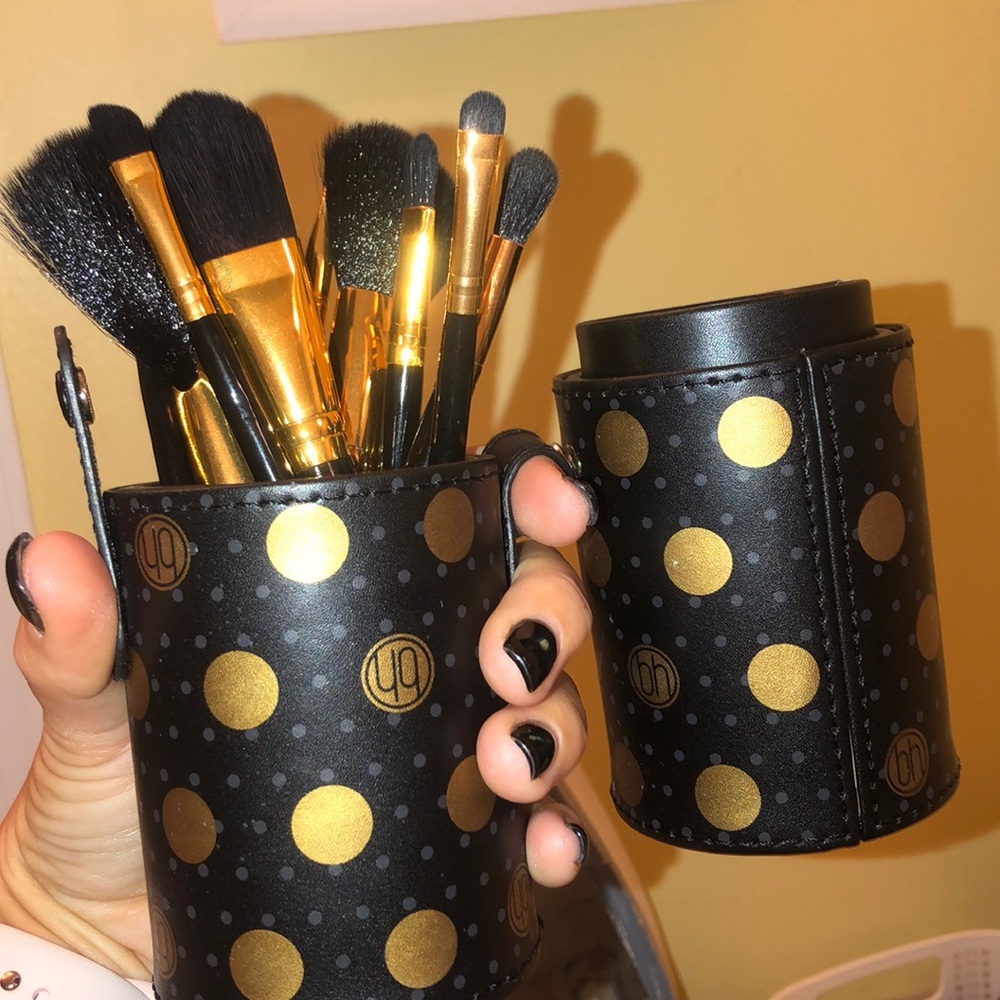 Makeup Brush X Kit - image 1